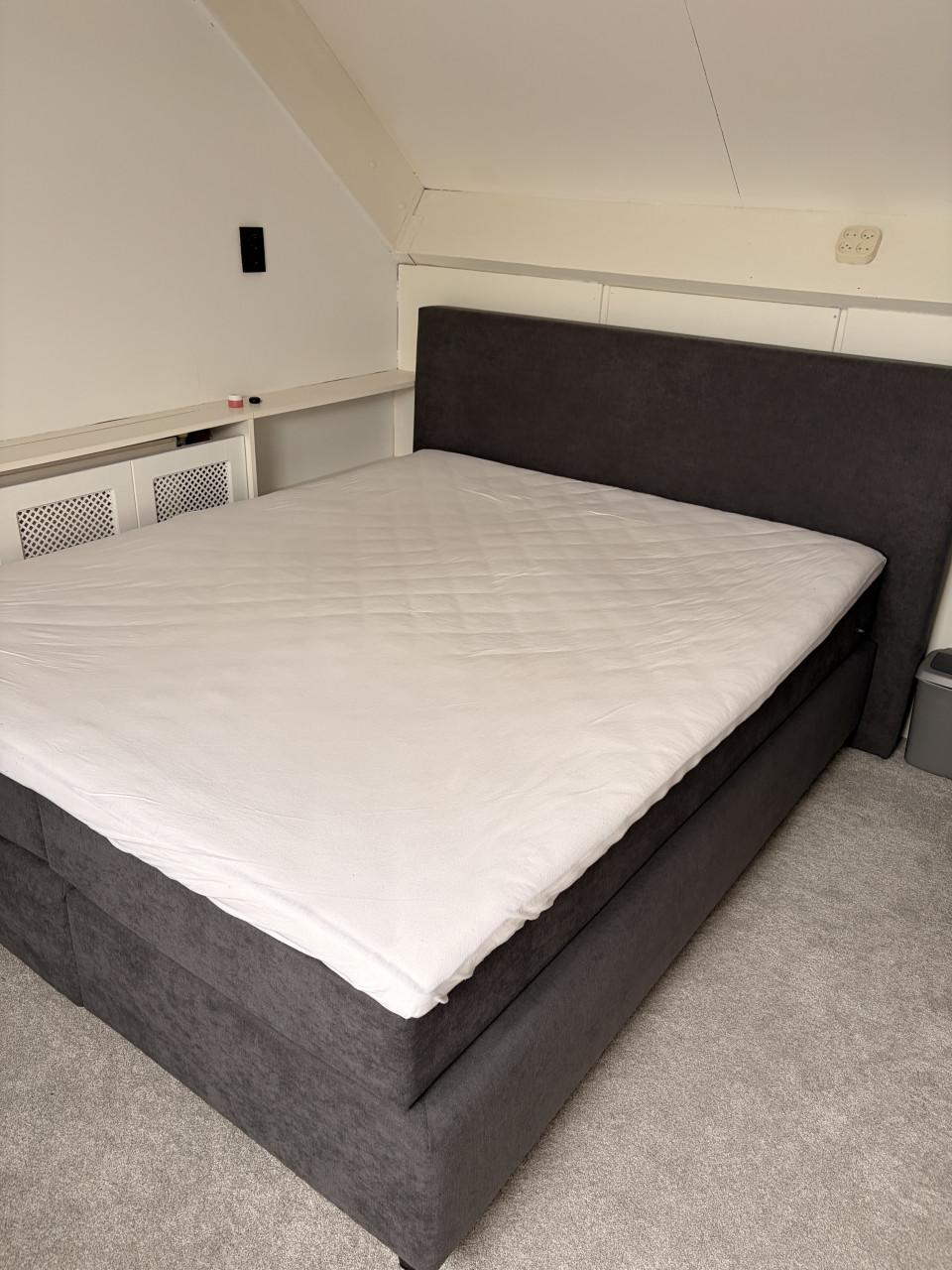 Tweepersoons boxspring 160 x 200 - Morgana