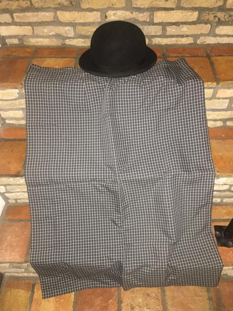 Te koop; men kleding koets rijtuig mensport mennen dressuur