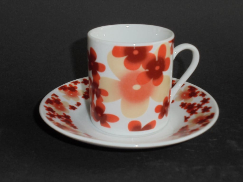 4 Espresso koffie Kopjes jaren 60 vintage kop en schotel