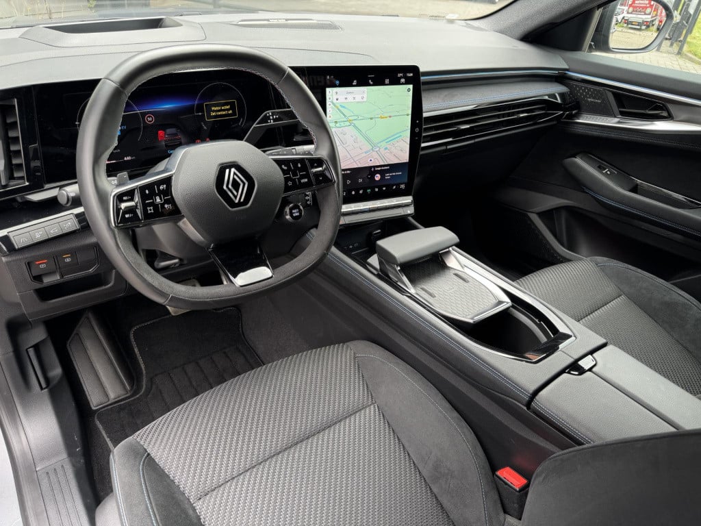 Renault Austral 1.2 e-tech full hybrid 200 iconic esprit alpine 4control nl