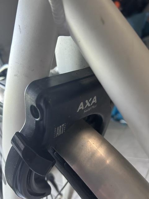 Mooie witte damesfiets 7 versnellingen