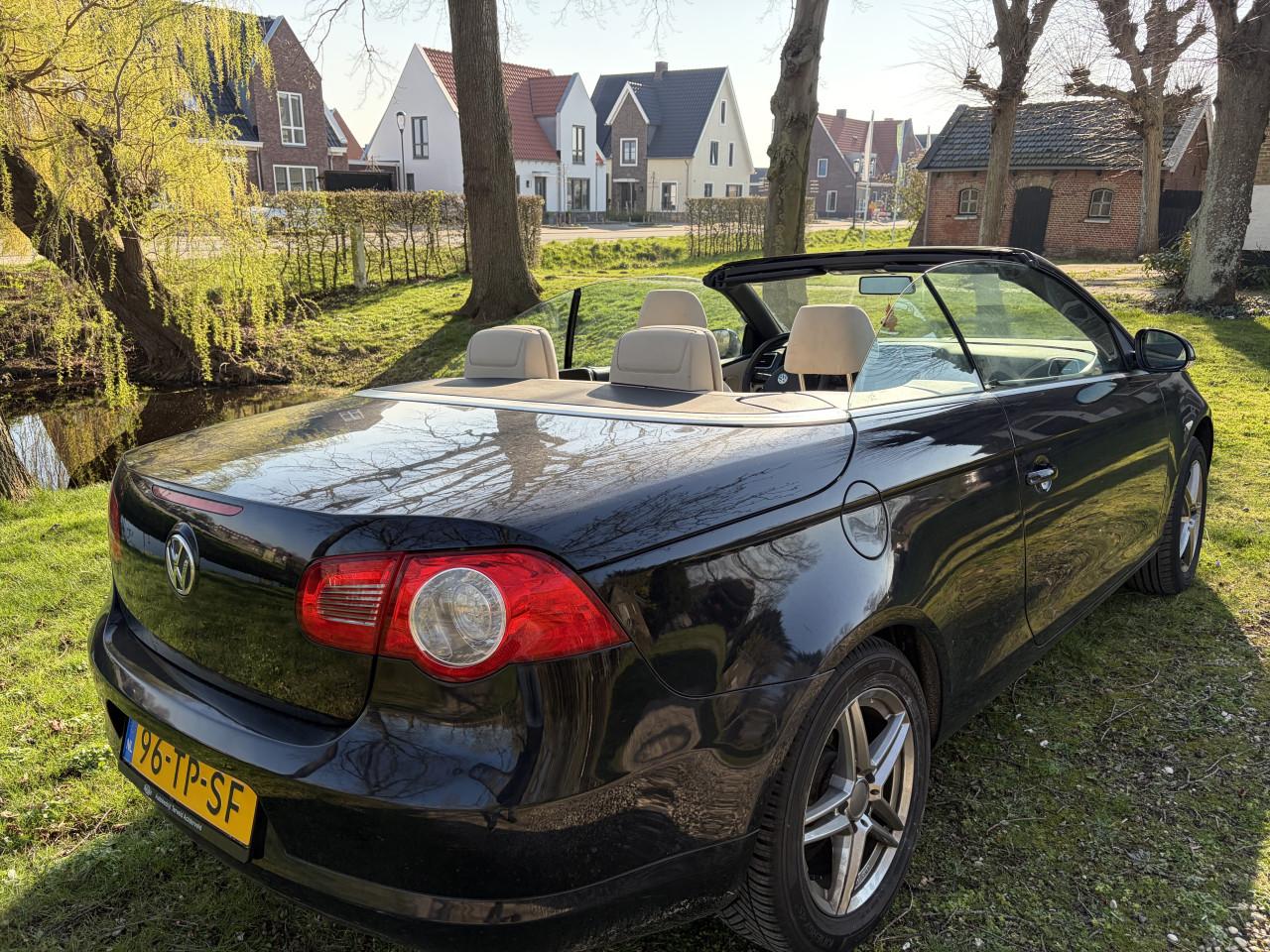 Volkswagen Eos