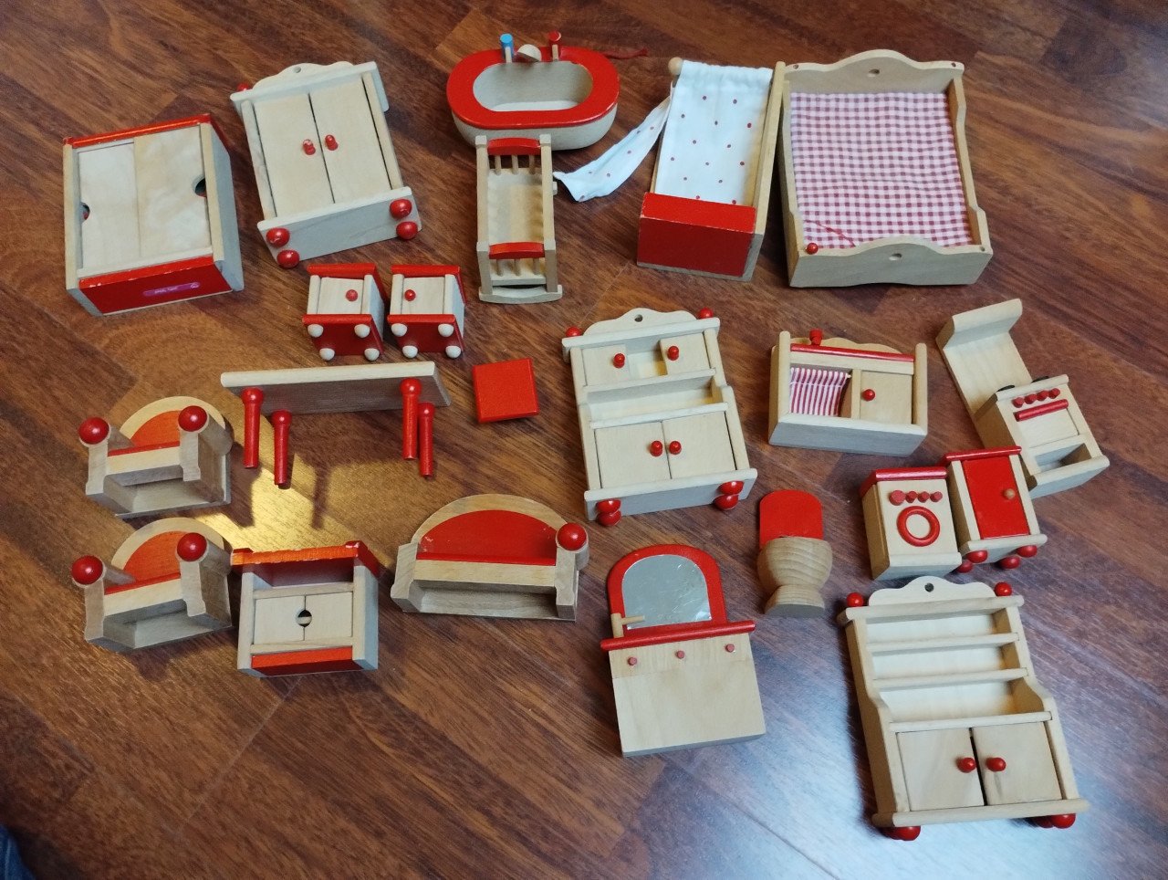 Houten poppenhuis