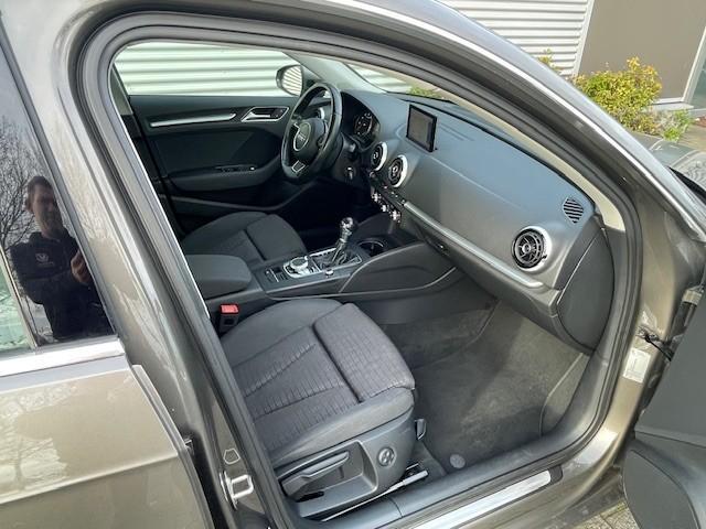 Audi A3 sportback 1.4 tfsi ambiente pro line plus