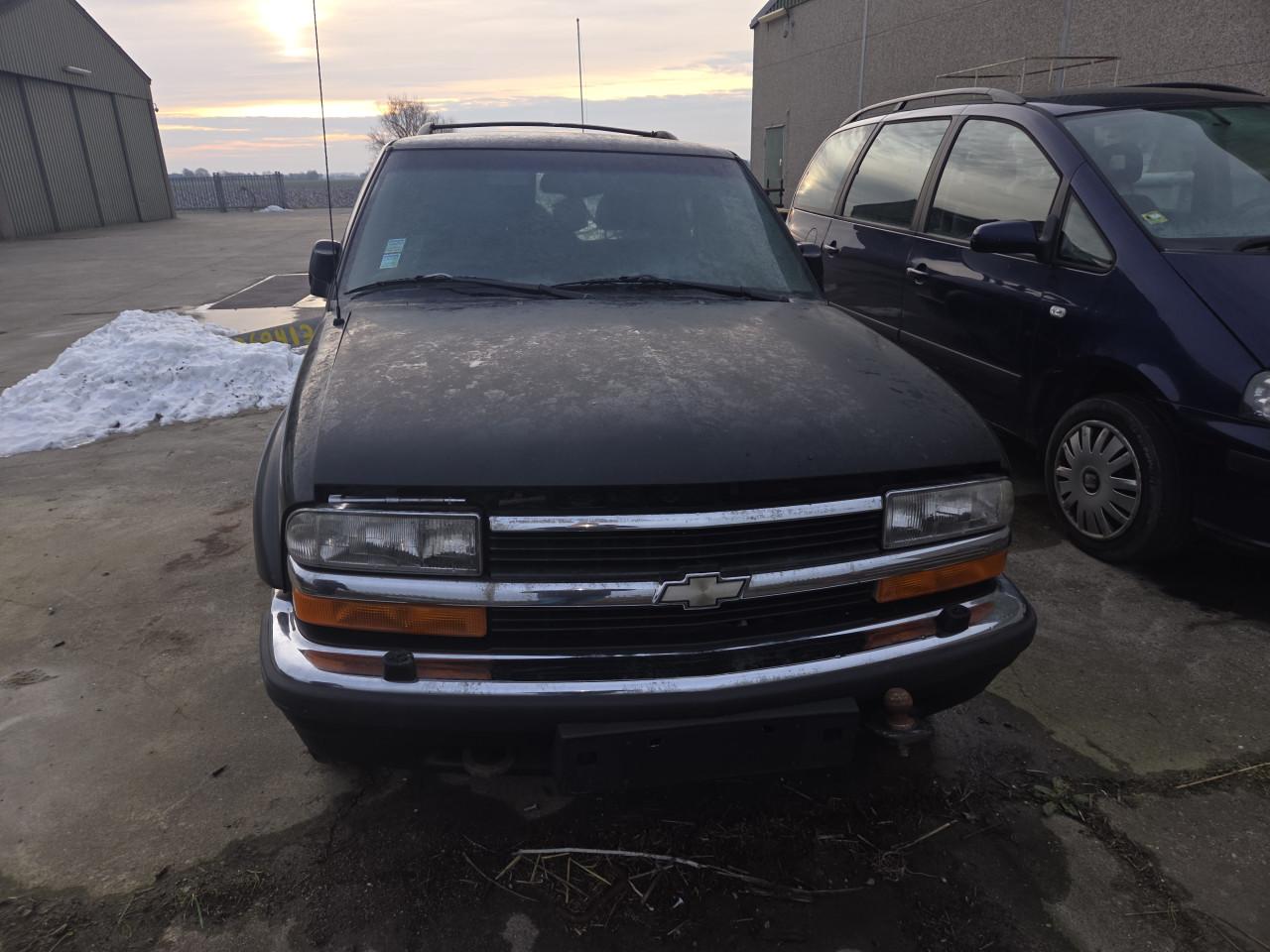 Chevrolet blazer voor onderdelen !