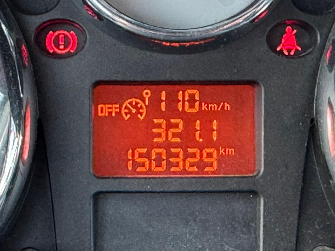 Peugeot 207 bj 2010 1850 euro