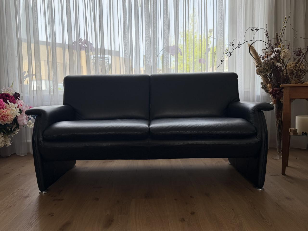 Zwart leren bankstel