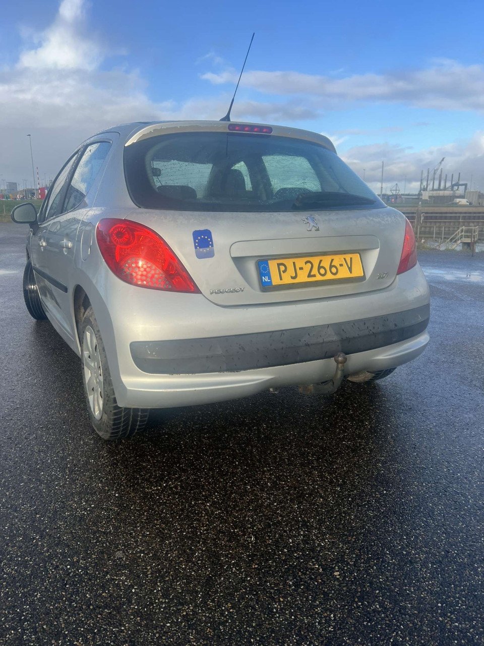 Peugeot 207