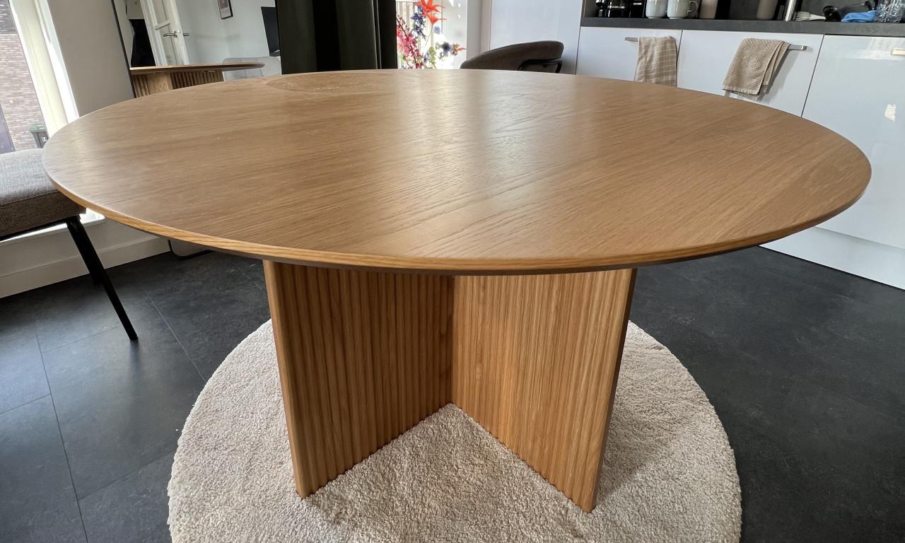 Eettafel + salontafel – zo goed als nieuw | Los of samen te koop