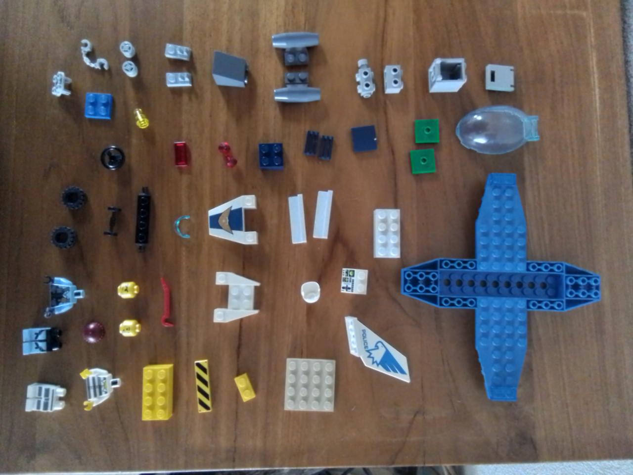 Lego City luchtpolitie vliegtuigpatrouille 60206