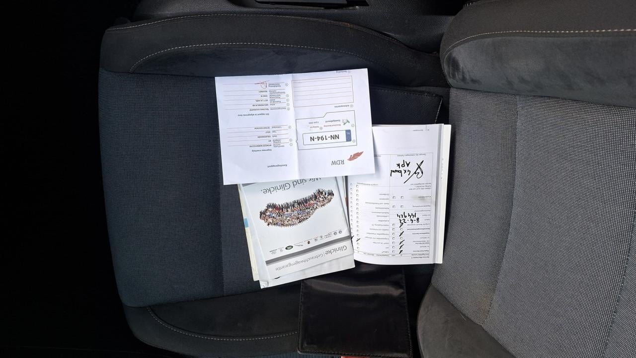 Volkswagen GOLF 1.2 TSI Comfortline 5drs bj:2011 airco navigatie