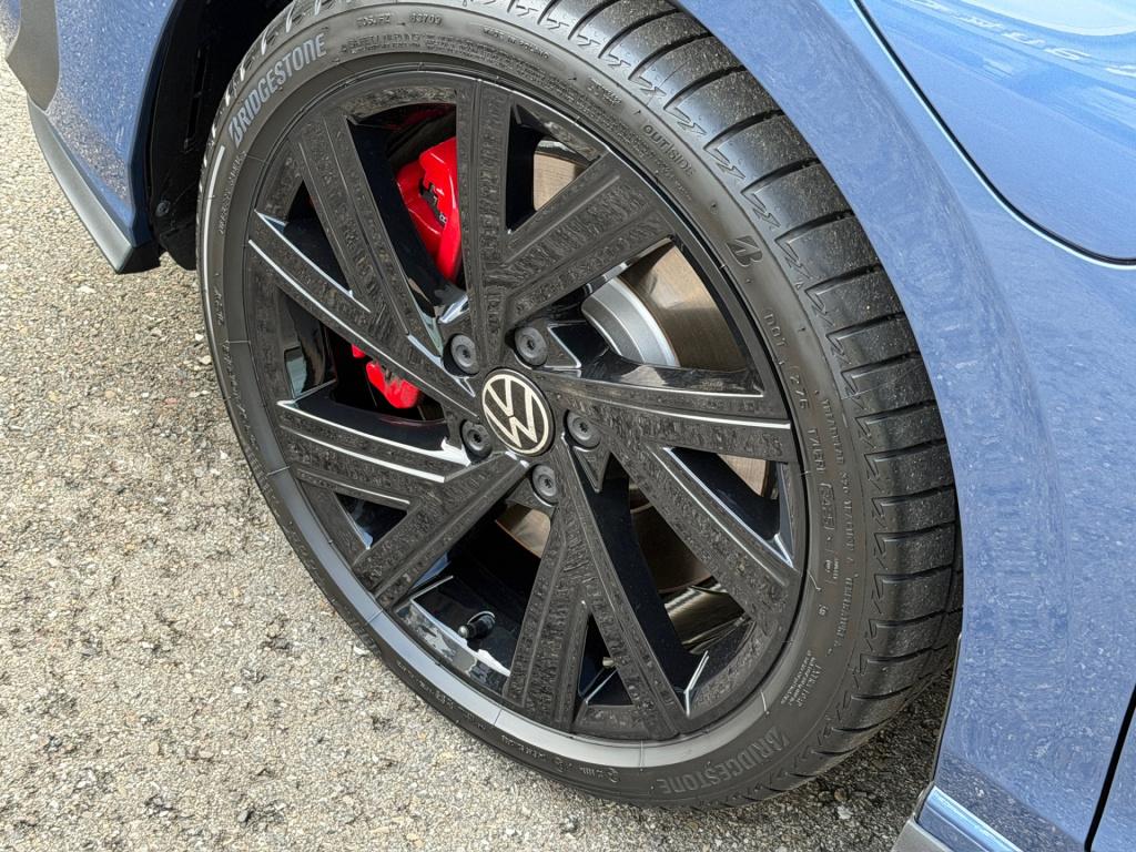 Volkswagen Golf 1.5 ehybrid gte 272pk | black style | iq light | camera | h