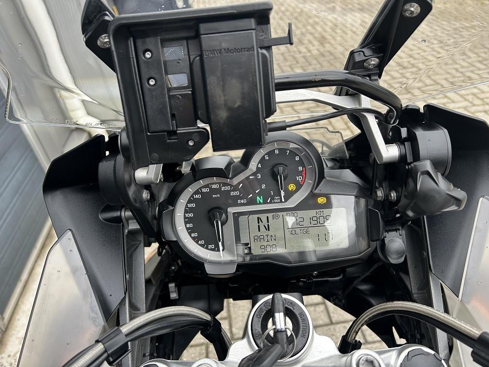 Nette BMW R1200GS Adventure '14 met 121 dkm, vol opties, dealer ond. €8950
