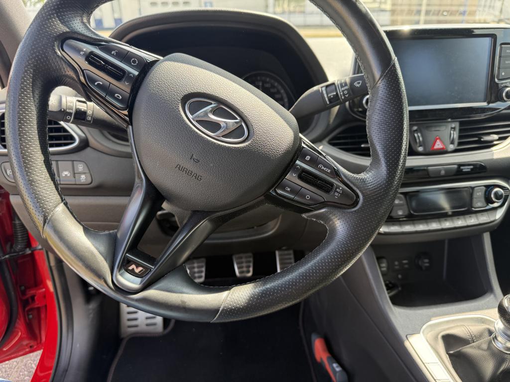 Hyundai I 30 i30 1.4 t-gdi n line 5 fastback! rijklaar!