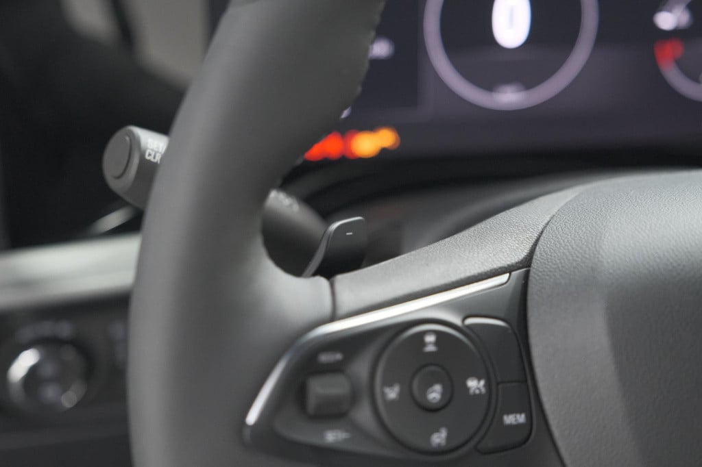 Opel Mokka turbo 130 at8 ultimate | camera | dodehoekdetectie | massage | a