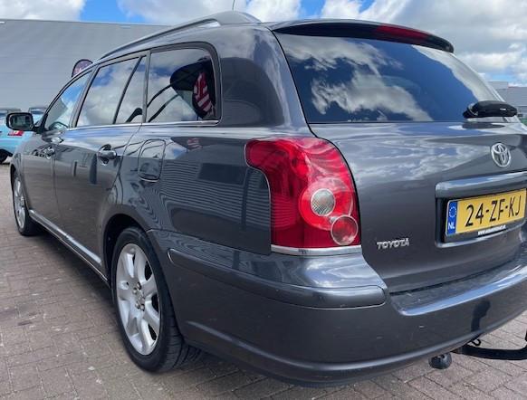Toyota Avensis Station Business Edition