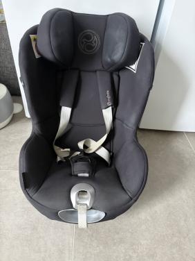 Cybex draaibaar kinderautostoeltje inclusief ISOFIX-base – zwart