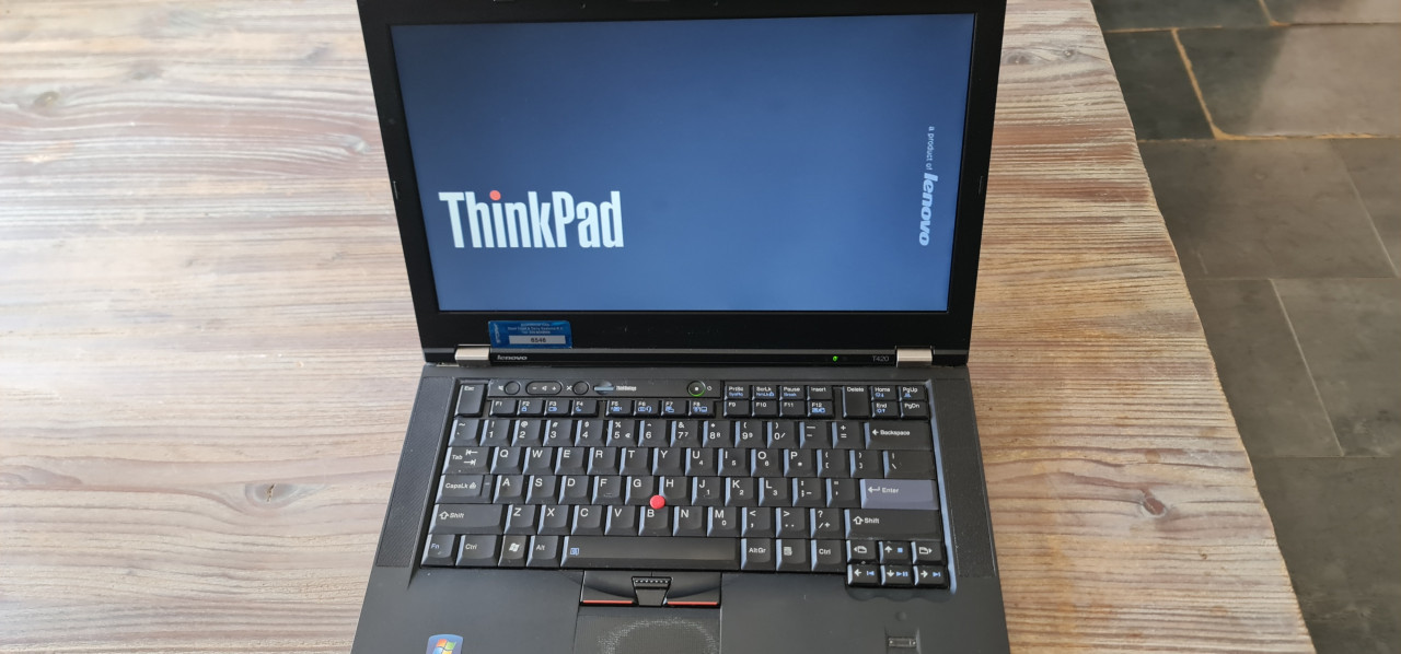 Lenovo thinkpad i5 laptop samsung evo ssd 250gb