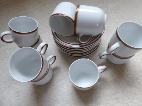 Retro kop en schotel set, 9 delig. Merk Winterling Schwarzenbach Bavaria.