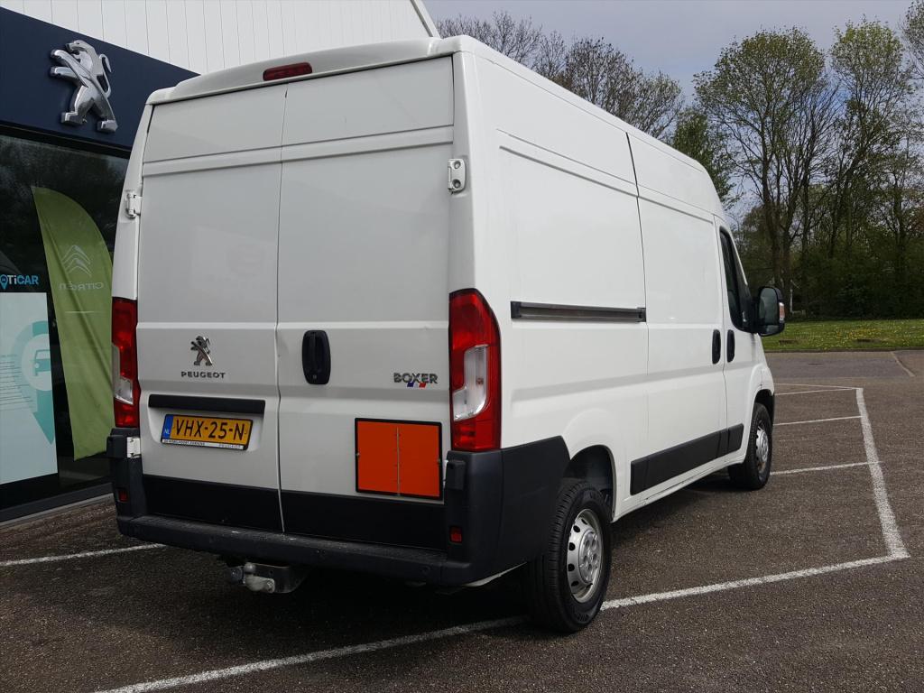 Peugeot Boxer gb 333 l2h2 bluehdi 140pk trekhaak | navigatie | cruise contr