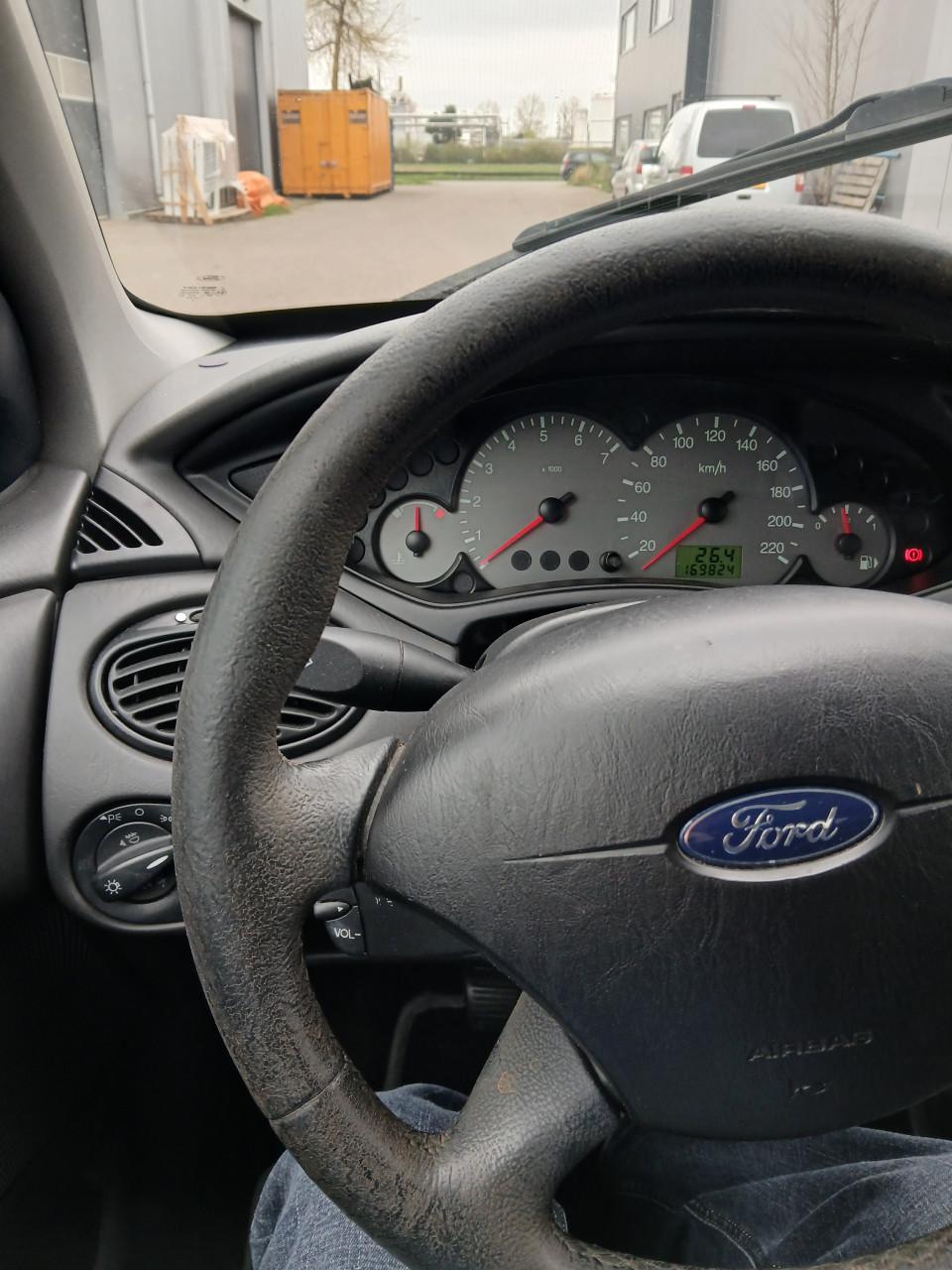 Ford Focus 1.6-2006-km 169234 NAP-Airco-stuurbekr-L.M. velgen-nw.apk-1850,=
