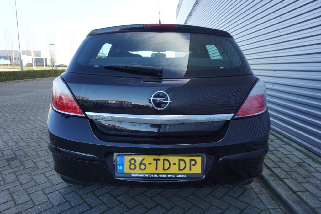 Opel Astra 1.6 edition airco / cruise / elektr. ramen / lm velgen / nap