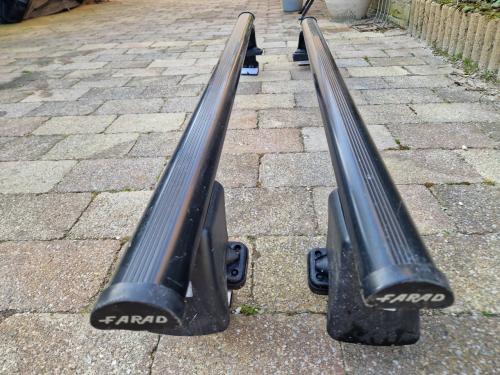 Universele dakdragers