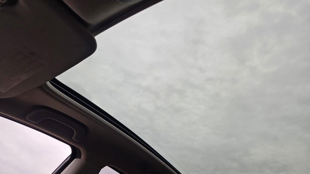 Nissan Qashqai +2 1.6 connect edition