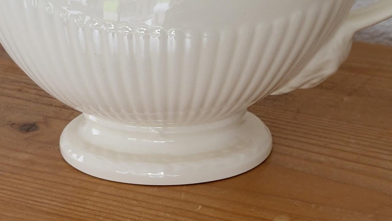 Wedgwood Edme sauskom