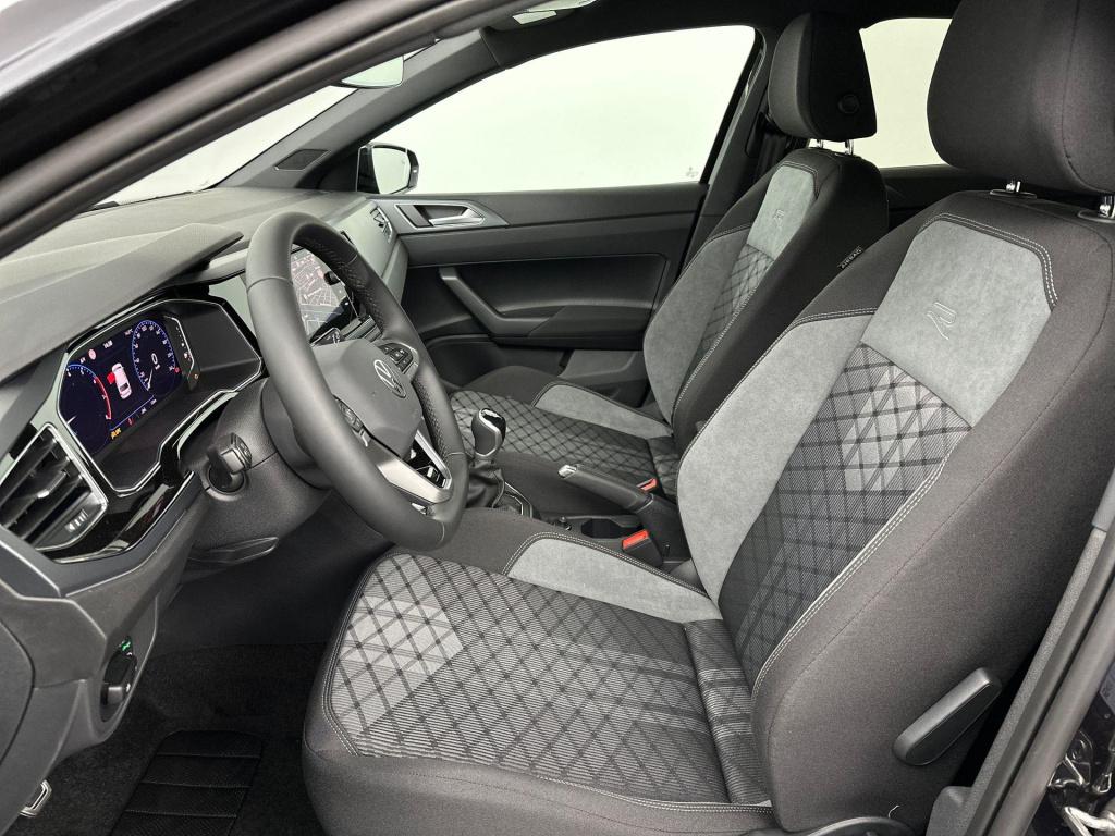 Volkswagen Polo r-line-edition 1.0 70 kw / 95 pk tsi hatchback 5 v