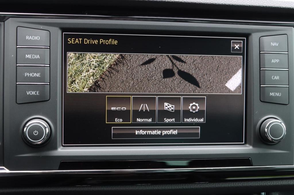 Seat Ateca 1.4 ecotsi xcellence | keyless | camera | carplay