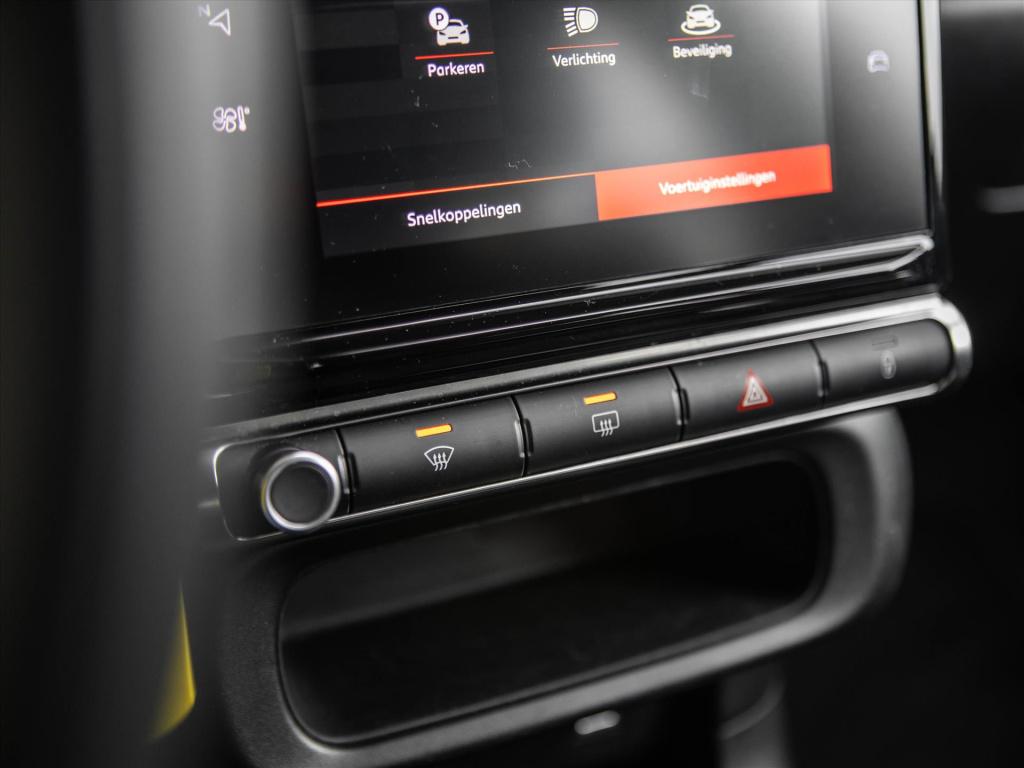 Citroen C3 1.2 puretech 83pk shine | stoelverwarming | carplay | park. sens
