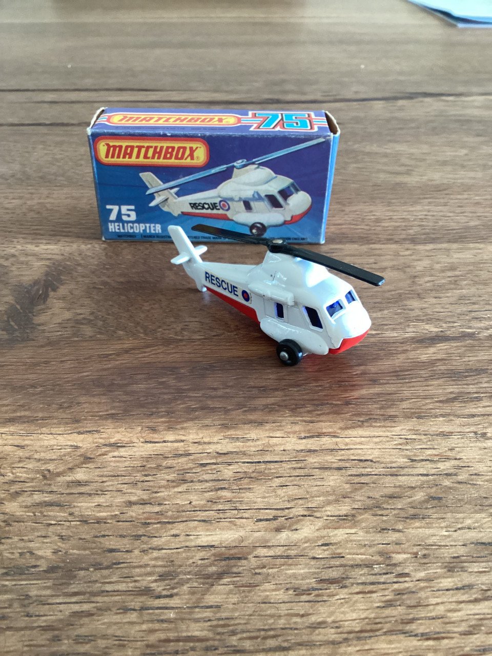Matchbox 3 stuks met doosje.