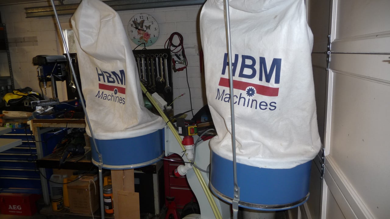 TE KOOP DUBBELE AFZUIG INSTALATIE merk HBM