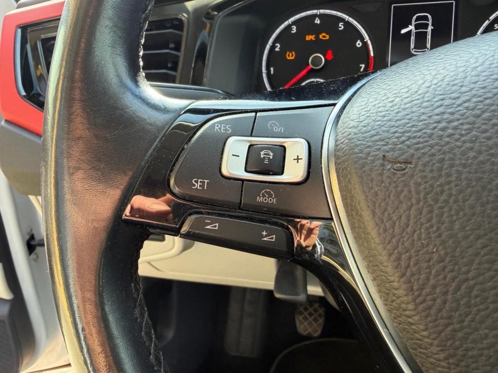 Volkswagen Polo 1.0 tsi beats