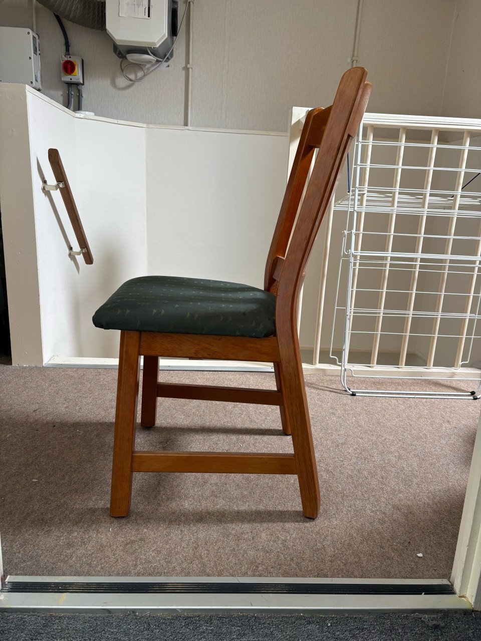 4 eetkamer stoelen