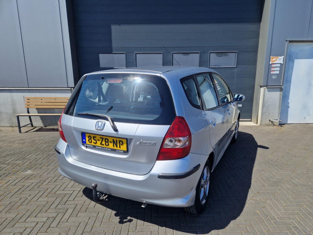 TE KOOP HONDA JAZZ 1.4 LS AUTOMAAT SLECHTS 95.764KM VERKOCHT
