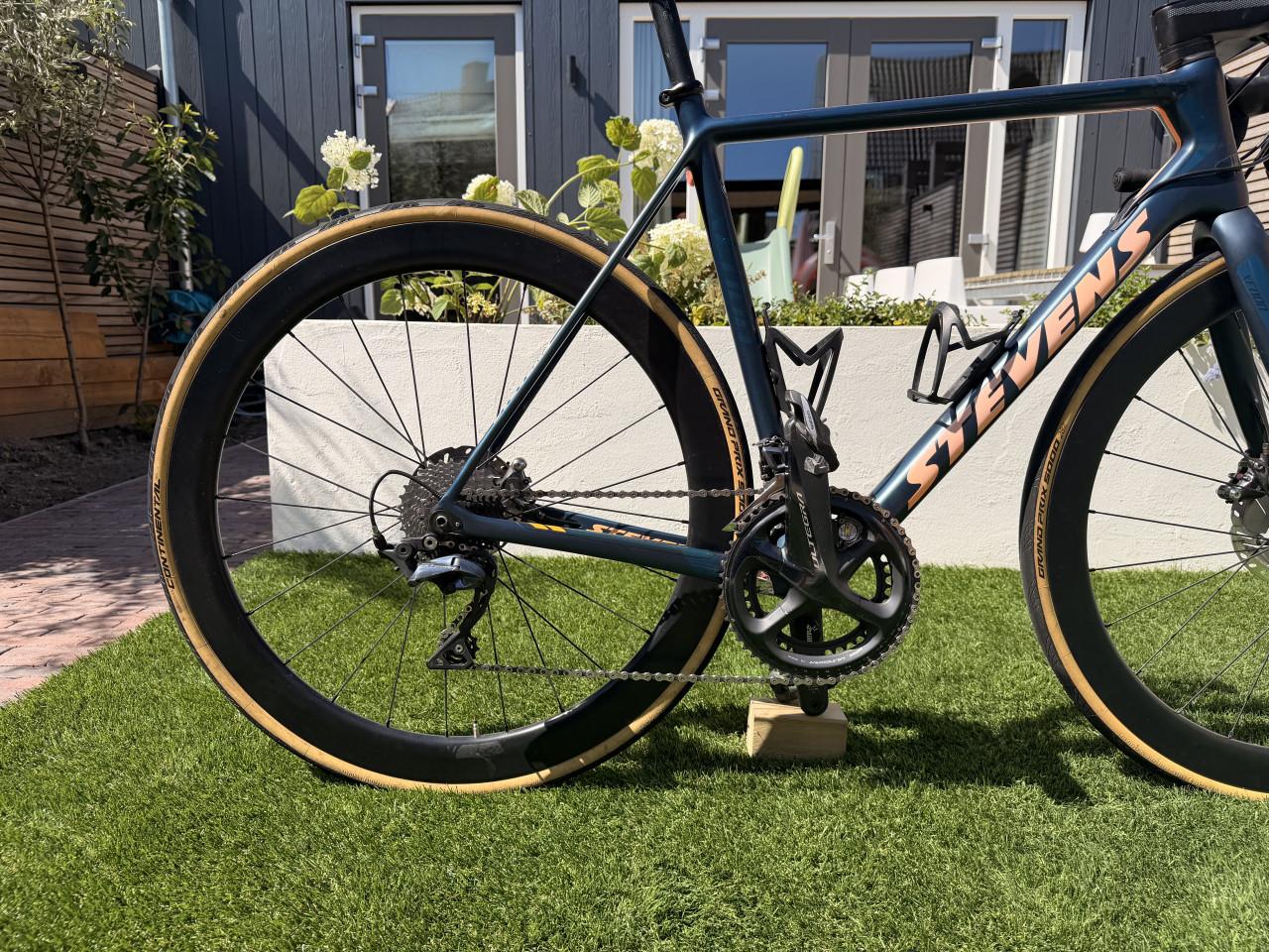 Stevens Xenon Disc - Maat 56