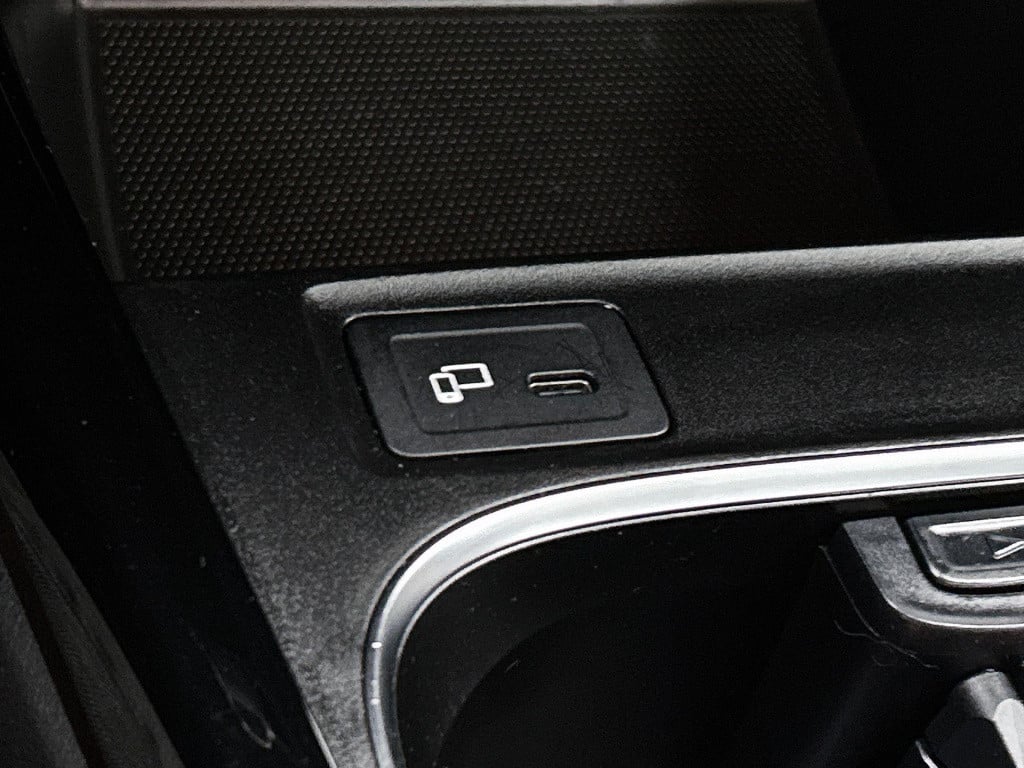 Mercedes-Benz A-Klasse 200 business solution amg | automaat | half leder | 