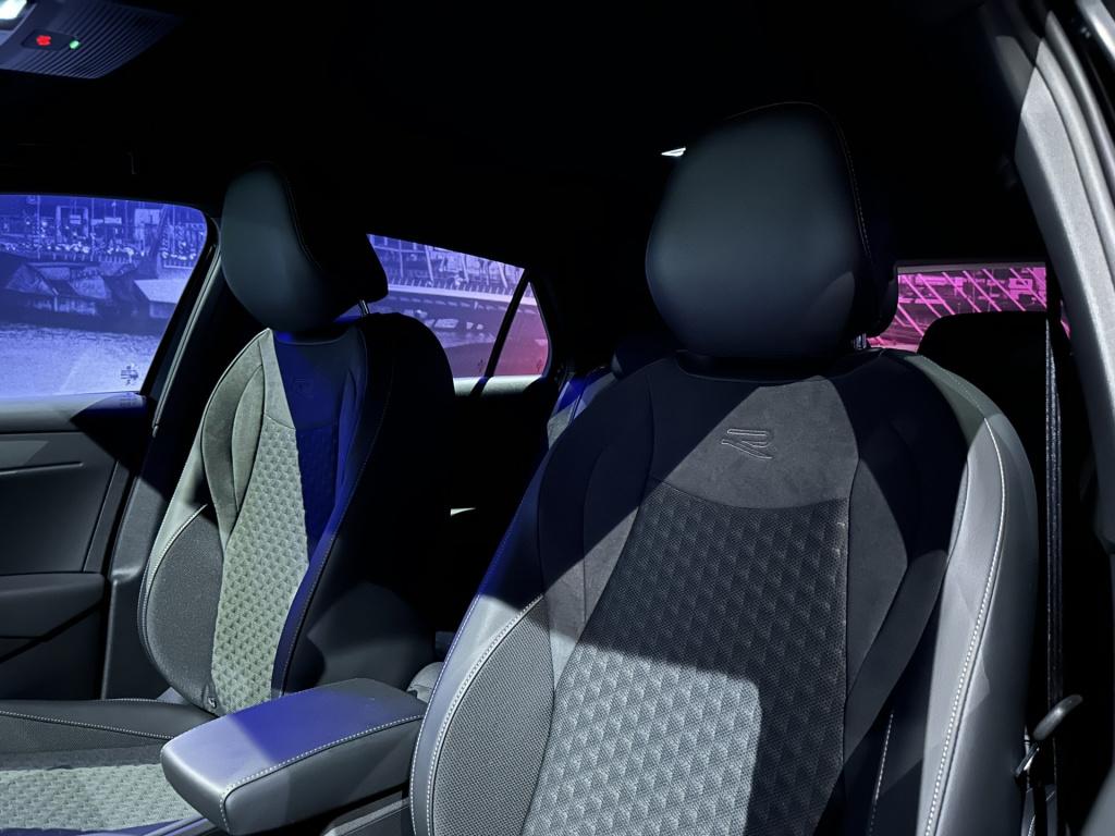 Volkswagen T-roc 1.5 etsi r-line first edition *led*camera*
