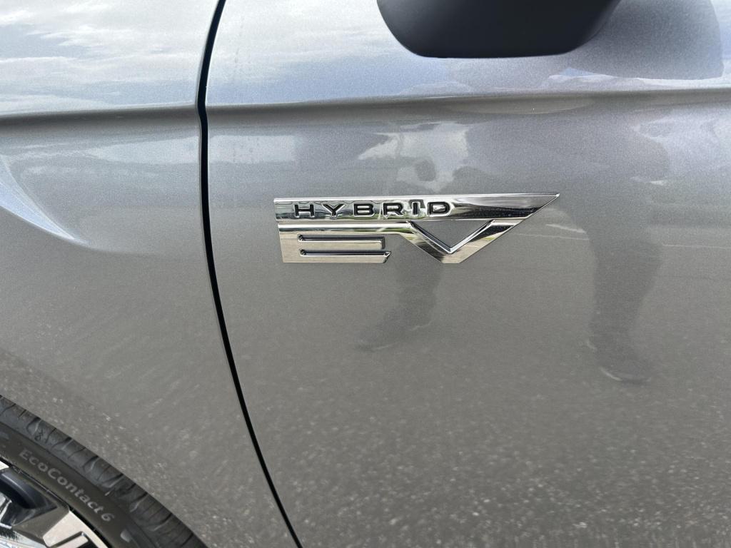 Mitsubishi Colt 1.6 hev first edition automaat