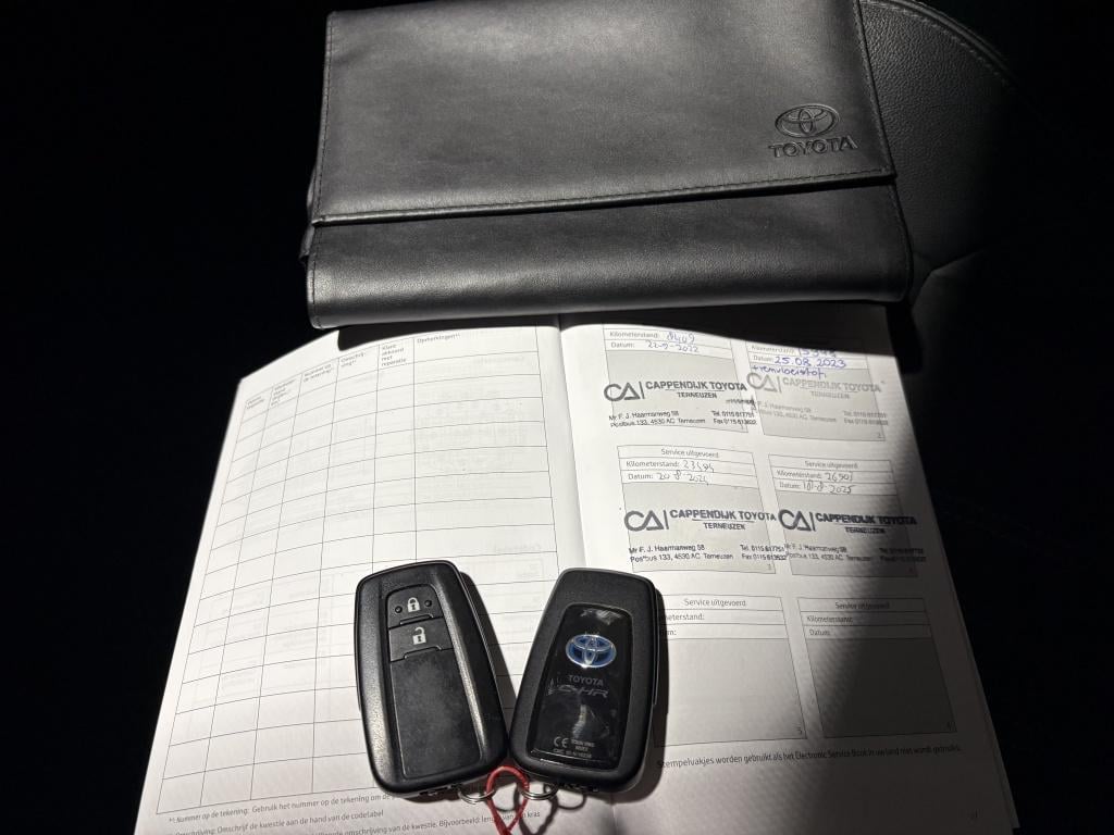 Toyota C-hr 2.0 hybrid gr-sport