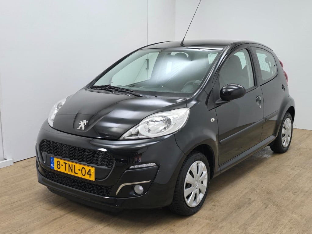 Peugeot 107 occasion 1.0 active met airco en 5 deurs | tweedehands peugeot 