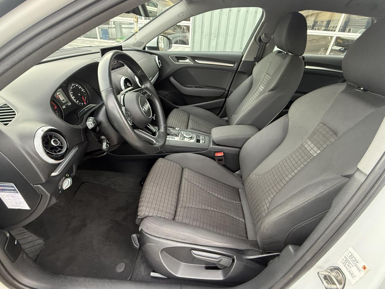 Audi A3 Sportback - 35 TFSI S-LINE | Stoel/Stuurwielverwarming | ACC