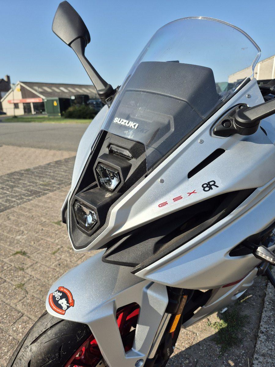 Suzuki GSX8-R uit 2024, nagenoeg nieuwe supersport