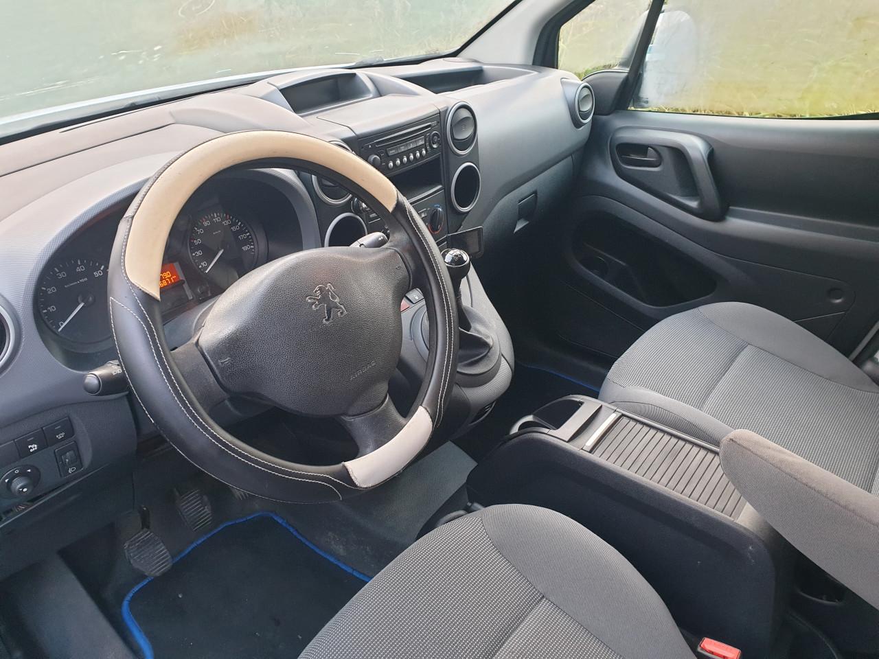 PEUGEOT PARTNER 1.6  # NIEUWE A.P.K. #  2012