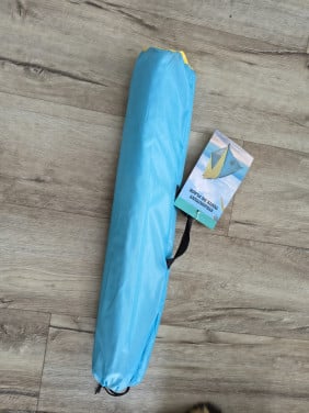 Nieuwe strandtent, windtent, schaduw tent in zak, blauw-geel