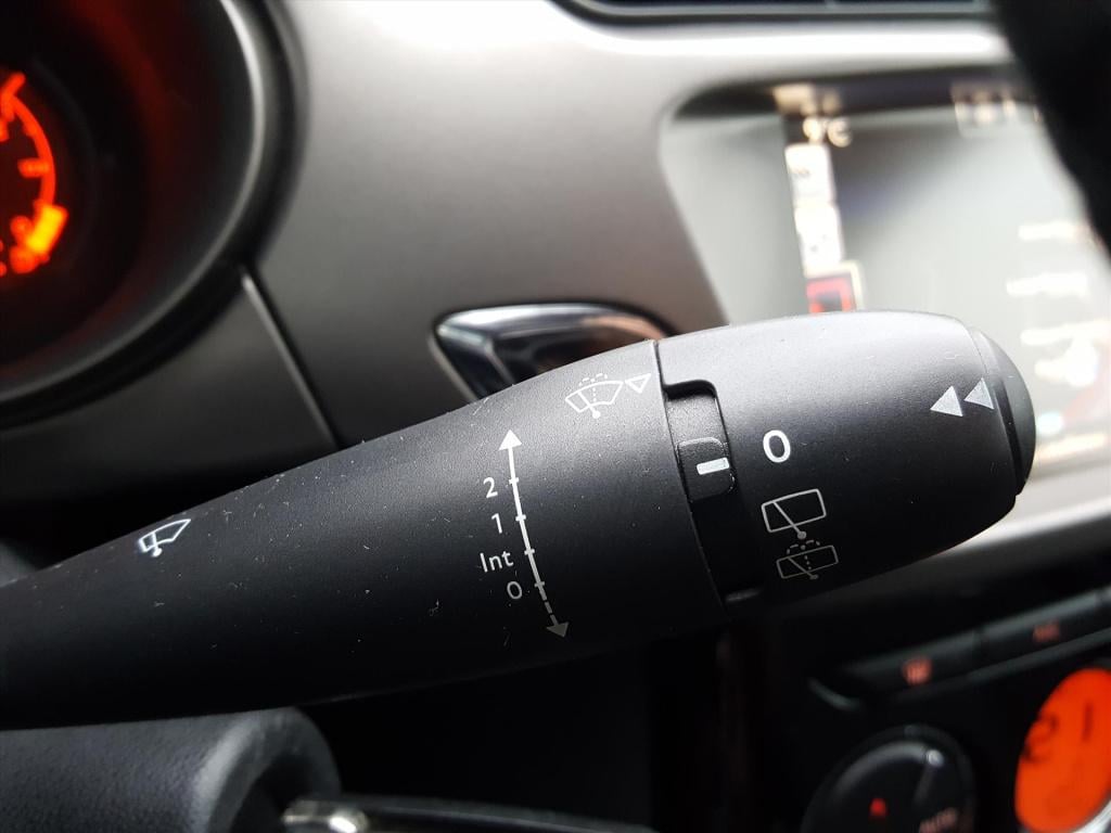 Citroen C3 selection 1.2 pt-82pk | climate &cruise control | trekhaak afnee