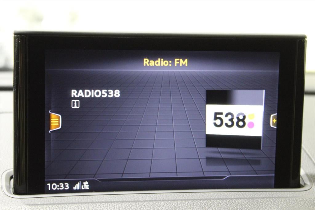 Audi A3 40 e-tron 204pk s tronic design