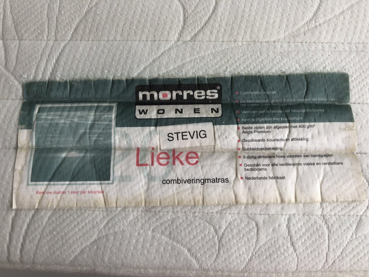 Elektrisch verstelbaar bed